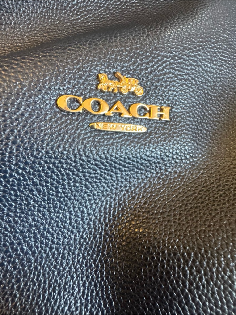 Coach Skylar Hobo Handbag Shoulder Bag Navy Blue Gold Hardware Pebble classy - Picture 3 of 16